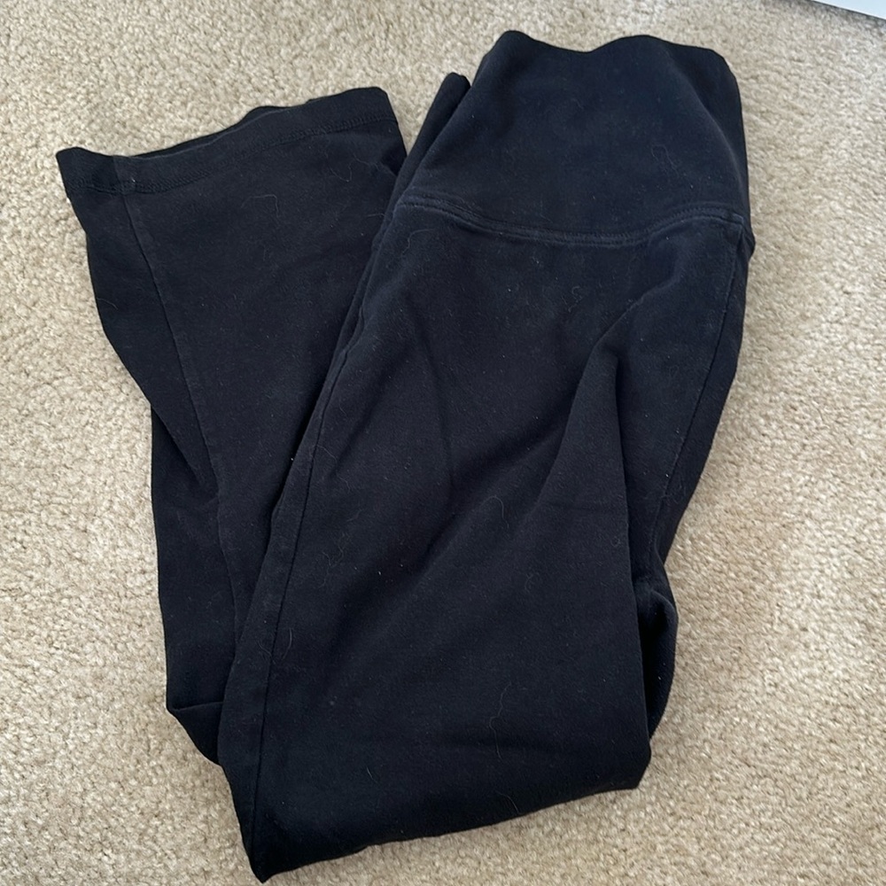 Women’s Old Navy Active Black Capri Pants Size M
